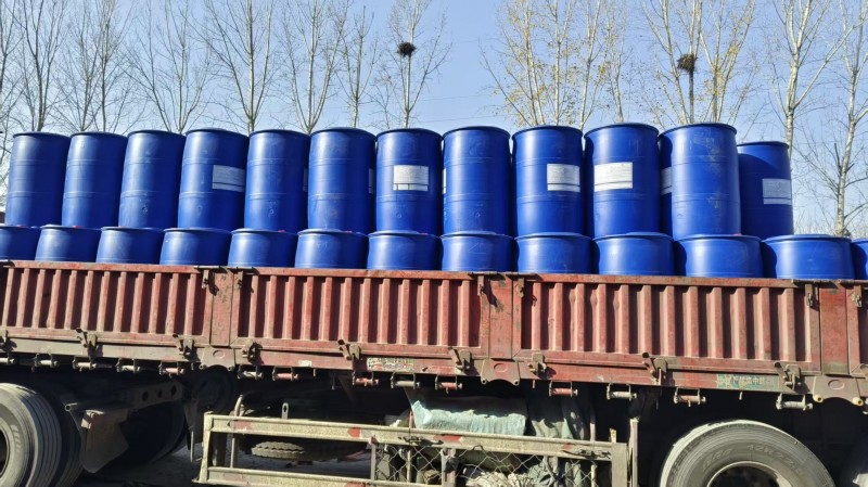 泰金甘油到貨河南通商鄭州庫(kù)，充足儲(chǔ)備助力行業(yè)穩(wěn)定.jpg